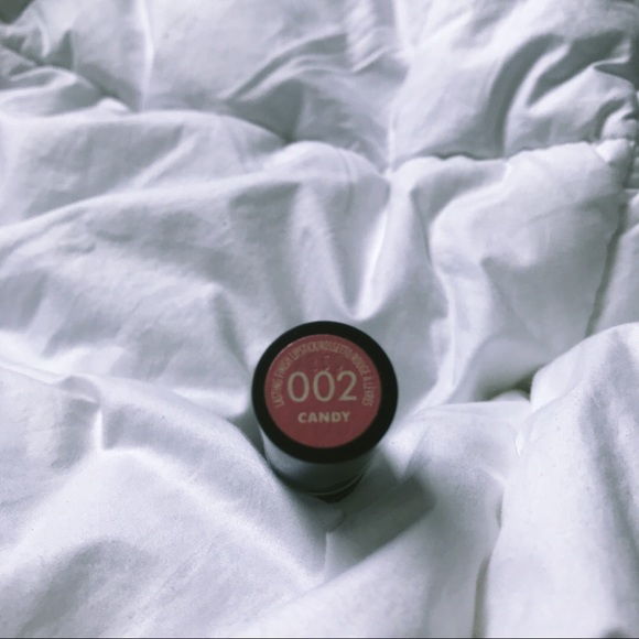 LIPPIE BUNDLE💗❤️💖 - Picture 3 of 3